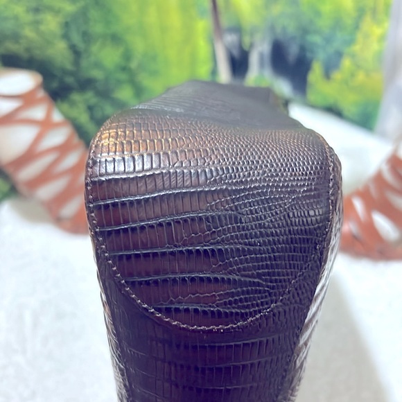 EUC Vintage Brahmin With Free Heels & Free Jewelry 2Rings 1Chain 1Earrings - Picture 12 of 17